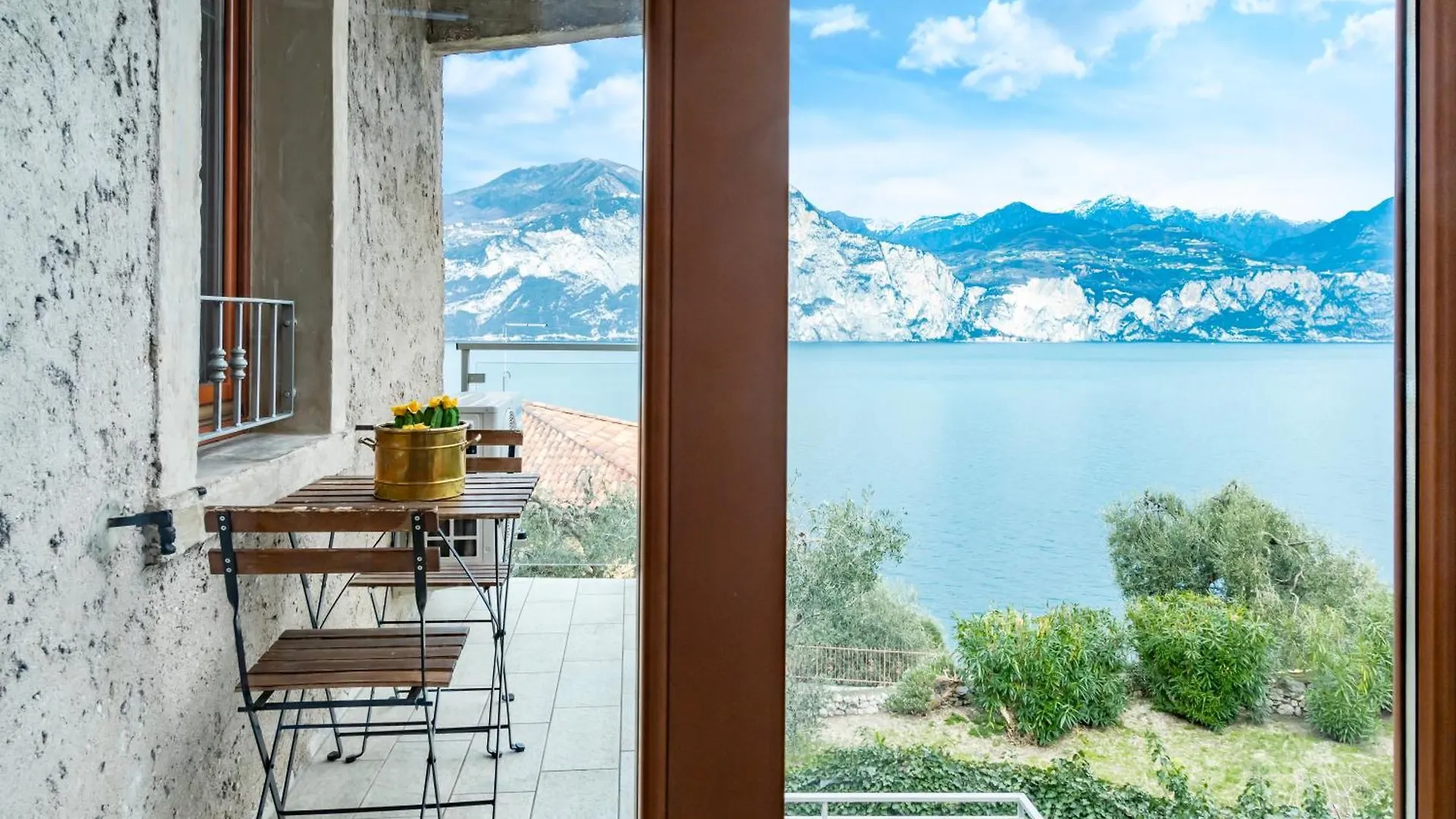 Aparthotel Ca De L'Angelon Brenzone sul Garda Italien