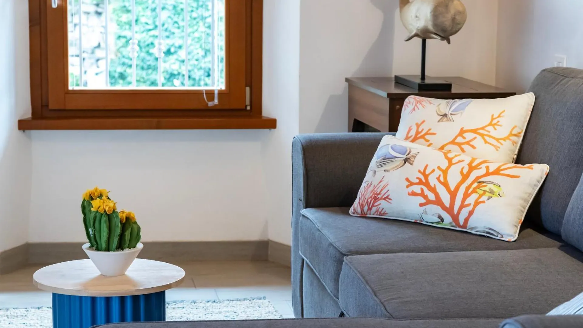 Ca De L'Angelon Aparthotel Brenzone sul Garda