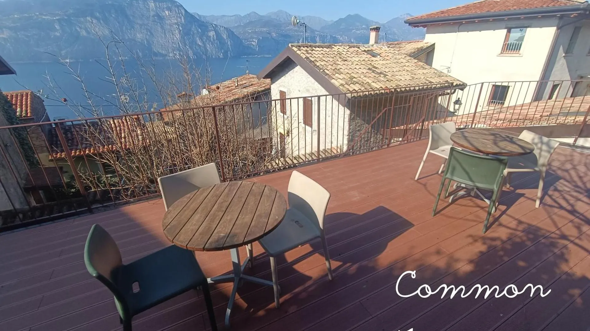 Ca De L'Angelon Aparthotel Brenzone sul Garda