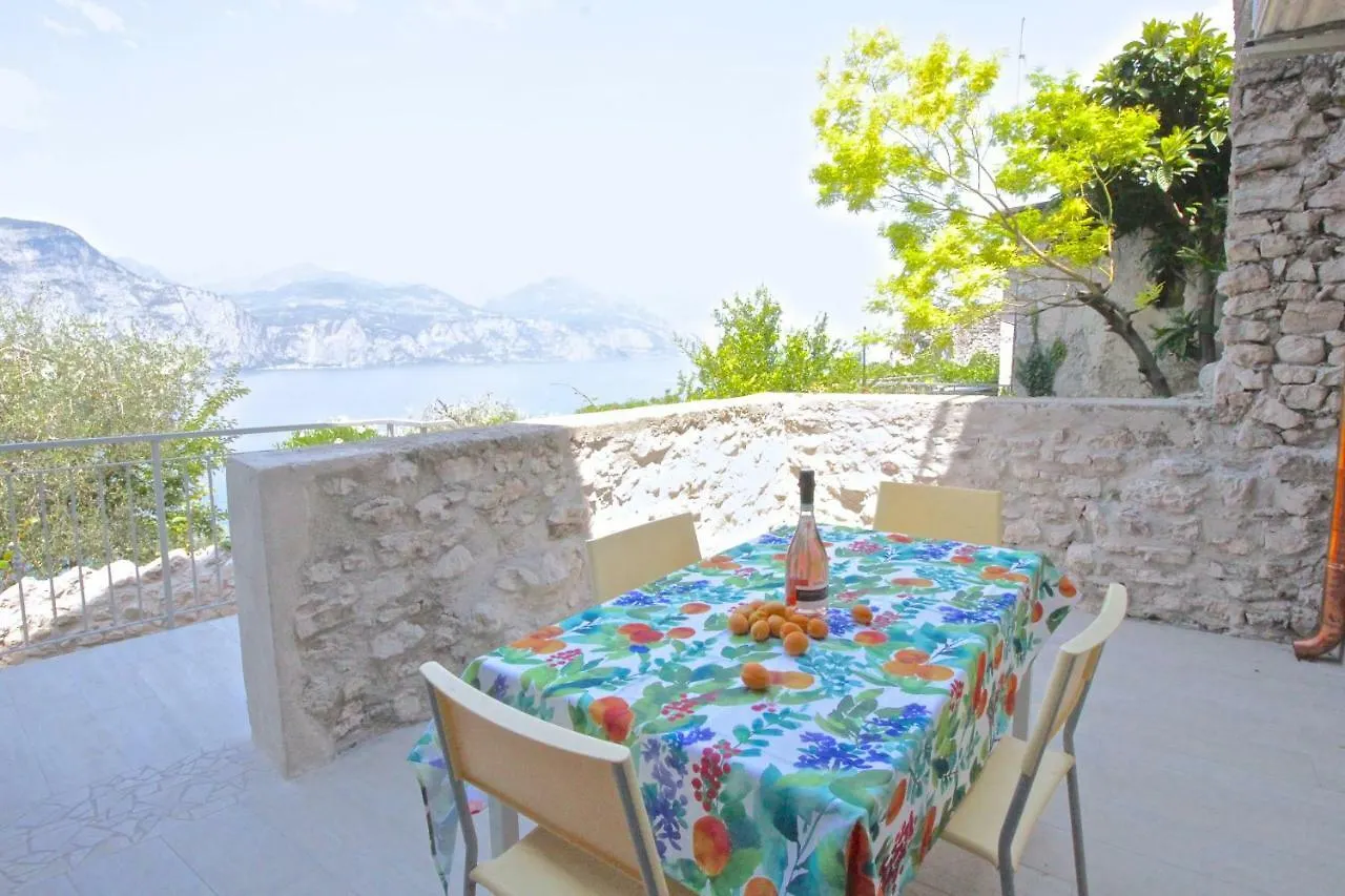 Ca De L'Angelon Aparthotel Brenzone sul Garda 0*,