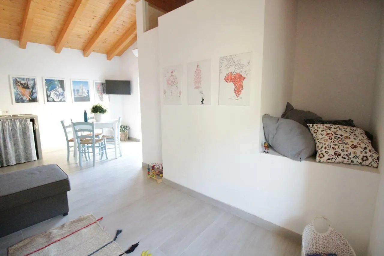 Ca De L'Angelon Aparthotel Brenzone sul Garda